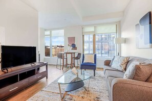 Televisión y oficina