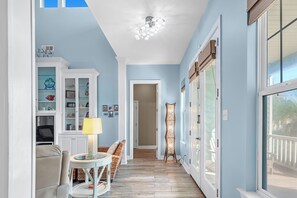 Interior - Coquille - One of a kind 5BR/5BA Pet Friendly home! (Gulf Shores)