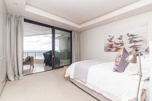 Apartment | 4 bedrooms, Internet - Experience Solace and Panoramic Views at Crescent Bay (Cape Town)