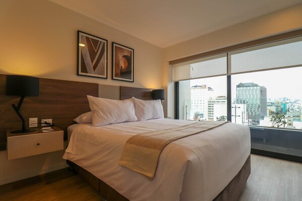 Apartment | 2 bedrooms, Internet - w Comfy 2BR w Balcony Near Larcomar (Lima)