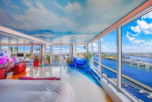 公寓 | 2 間臥室、書桌、網路服務