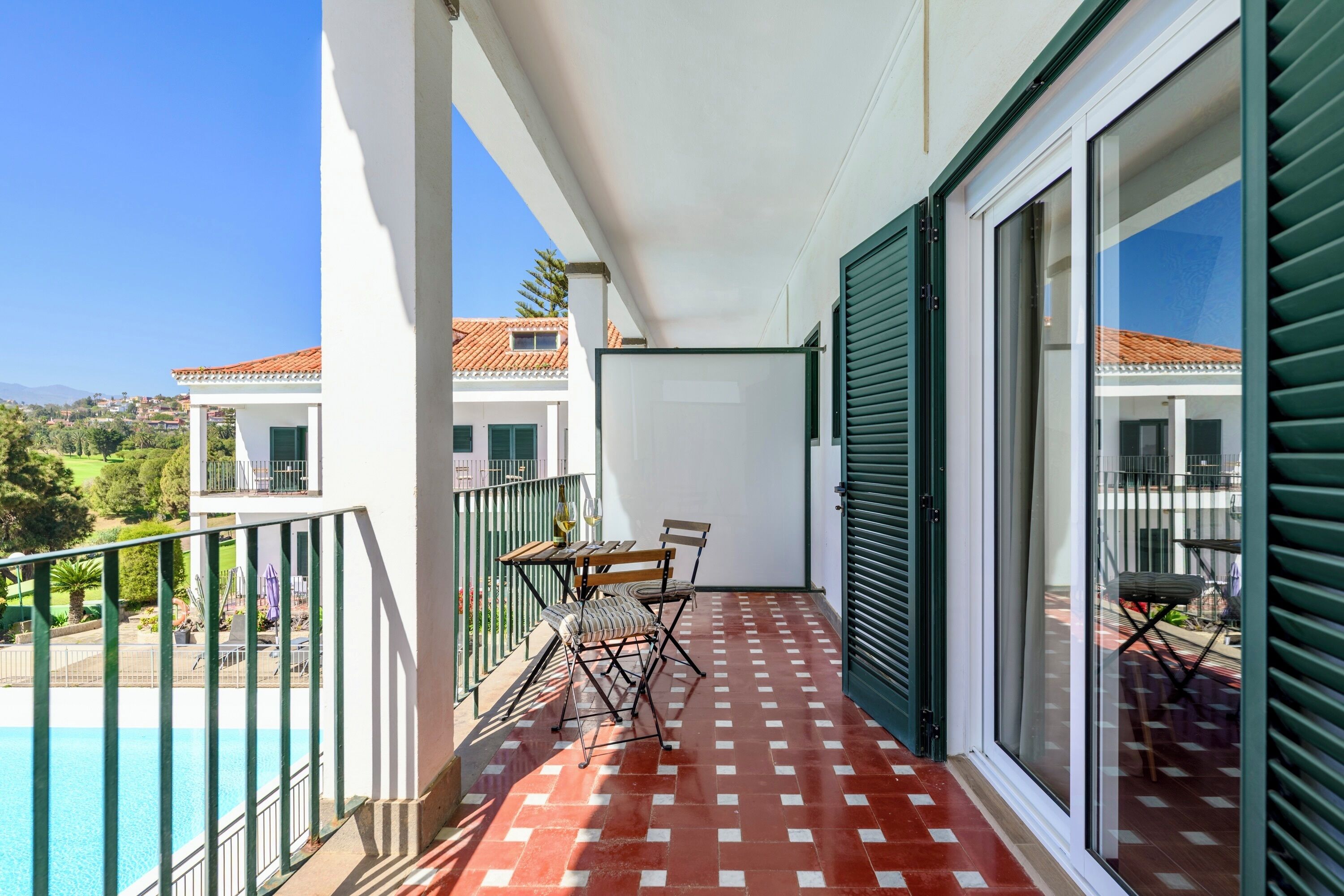 Quarto casal, sacada | Sacada