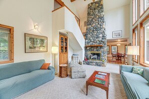 House (2 Bedrooms) | Interior - Close to Wine Trail: Home w/ Deck Near Applegate (Grants Pass)