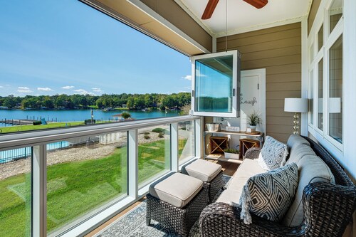 Beach + Pool Access: Smith Mountain Lake Getaway!