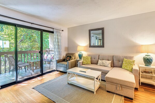 Apartment (2 Bedrooms) | Front of property