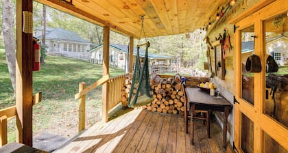 9 Mi to Creeper Trail: Woodsy Abingdon Cabin
