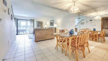 شقة (2 Bedrooms) | المنشأة من الداخل