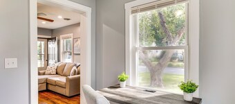 3 Mi to Camp Lejeune: Home w/ Fire Pit & Grill!