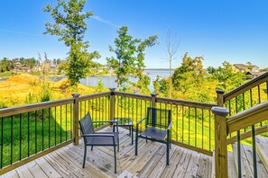 House (4 Bedrooms) | Interior - Kentucky Lake Home w/ Shared Dock! (Gilbertsville)