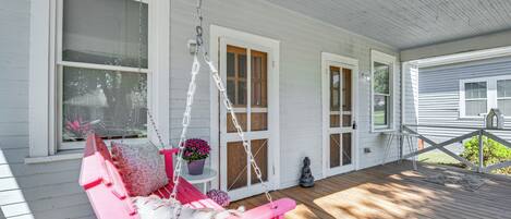 House (1 Bedroom) | Interior