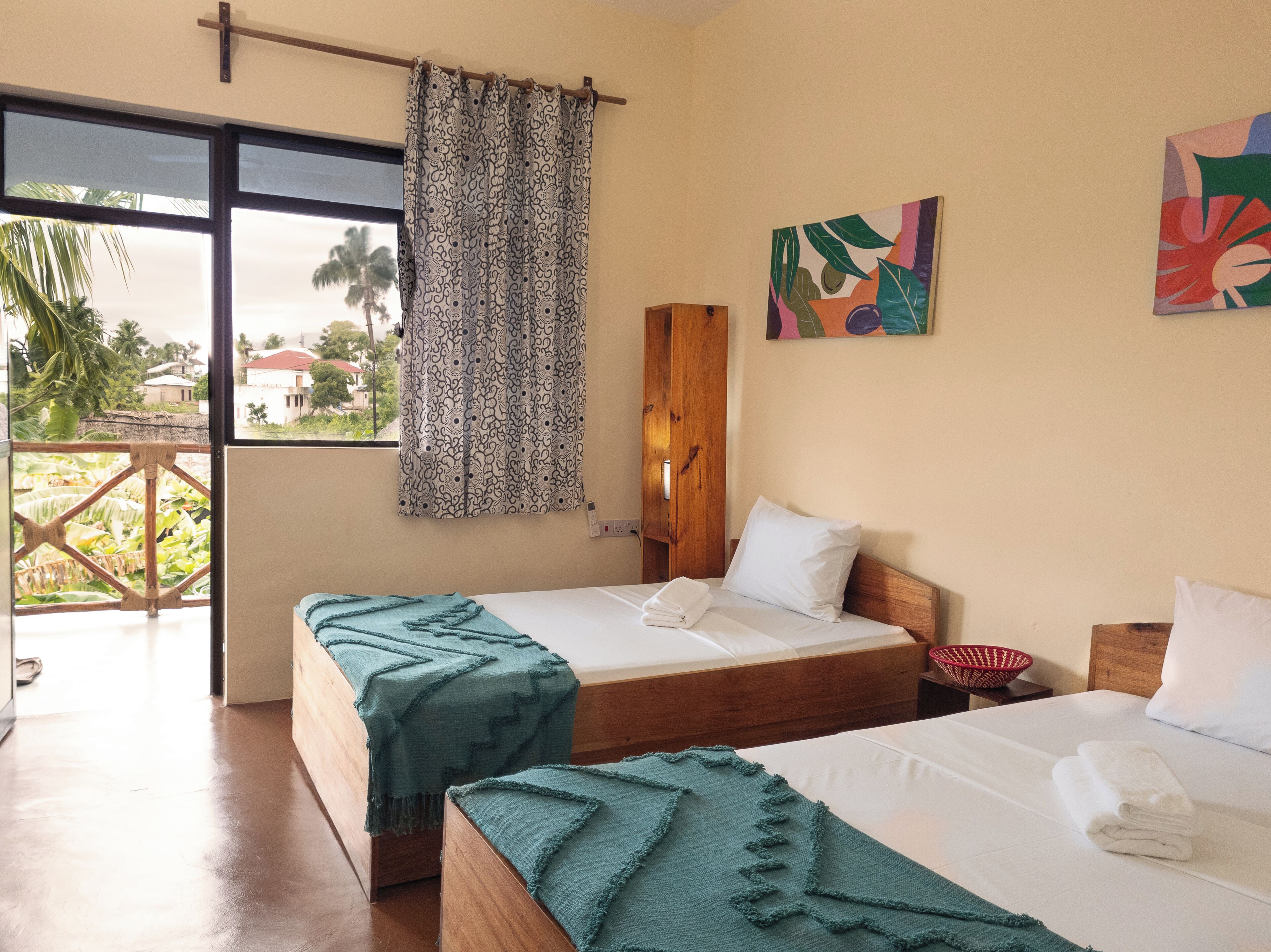 Classic Twin Room, Pool View | Free WiFi