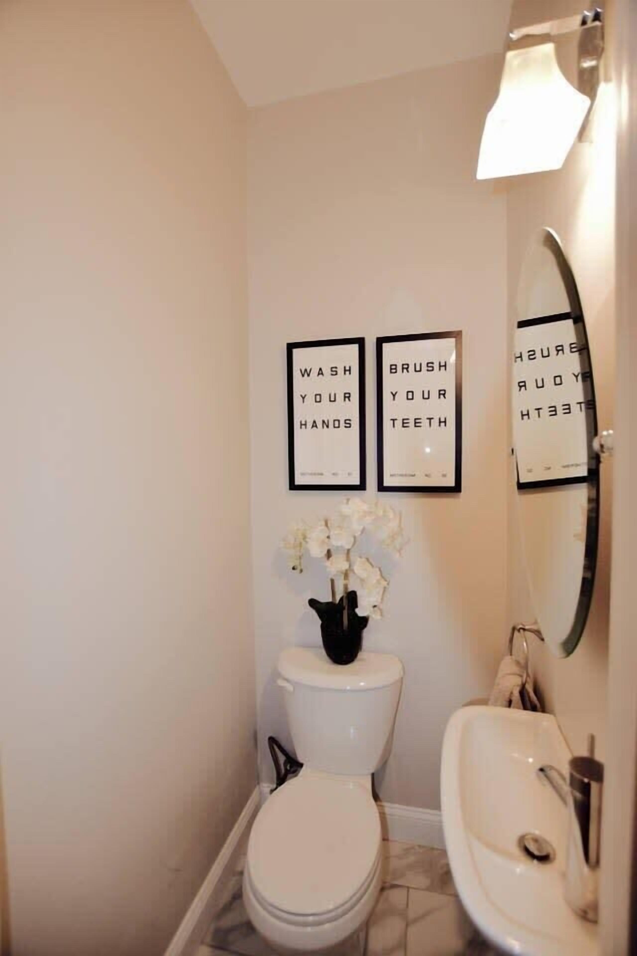 Shower, hair dryer, towels, shampoo