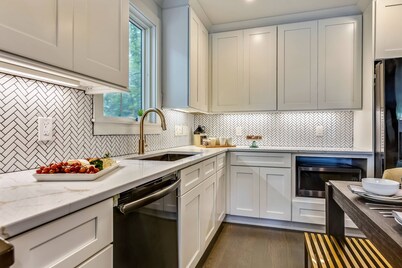 Mid-Century Glam Retreat, Near T