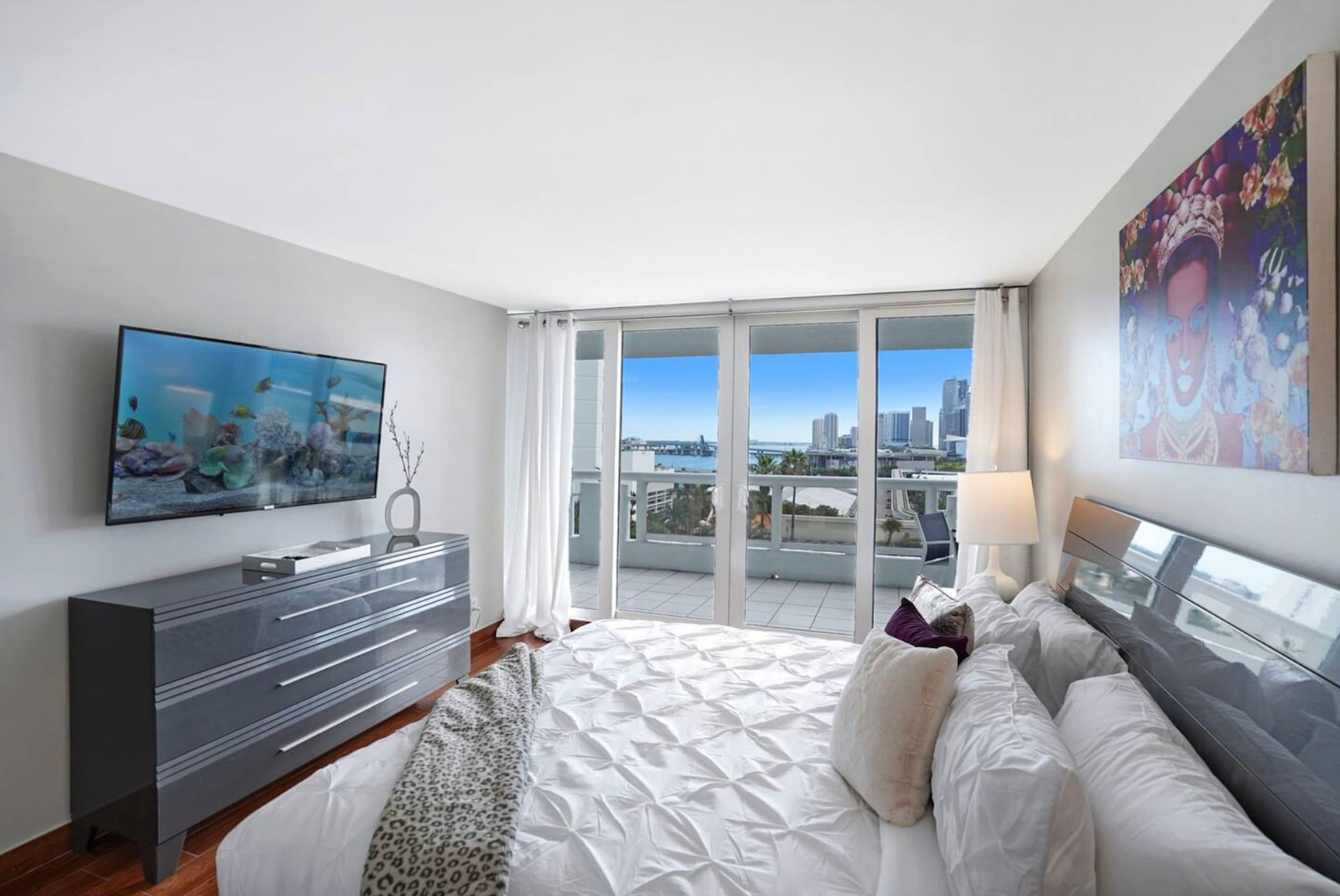 公寓 | 3 間臥室、網路服務