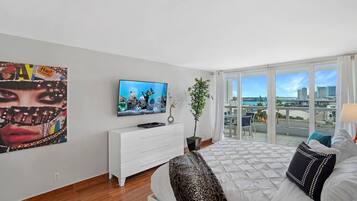 Apartment | 3 bedrooms, Internet