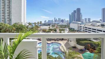 Apartment | 3 bedrooms, Internet