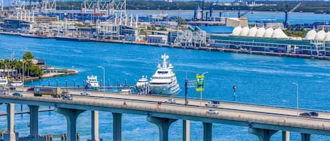 2 chambres, bureau, Internet