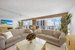 Apartment | 4 bedrooms, Internet