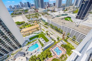 Apartment | 4 bedrooms, Internet