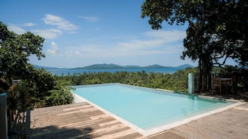 Outdoor pool, open 7:30 AM to 7:00 PM, sun loungers
