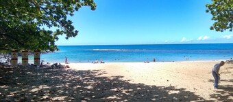 Hale Haena Kai - Hawaiiana Home, walk to the beach TVNC#5154