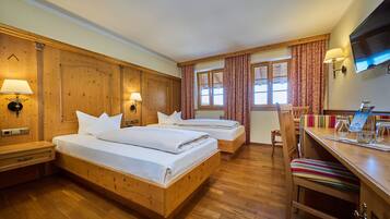 1 bedroom, in-room safe, free WiFi