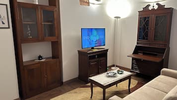 TV layar datar