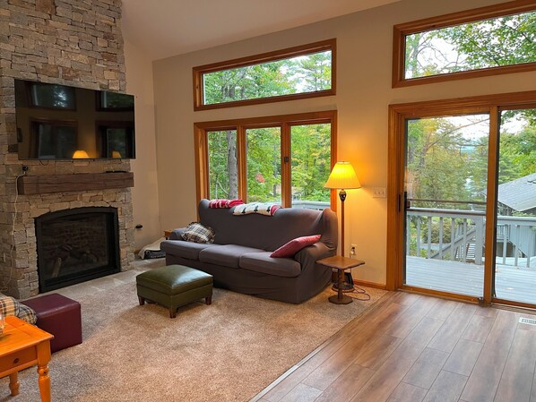 Smart TV, fireplace - Lake Breeze Hideaway | Lake Winnipesaukee Vacation Home in Patrician Shores (Meredith)