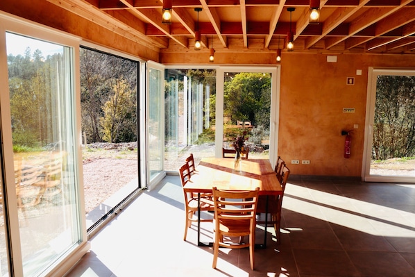 Cheminée, chauffage par le sol