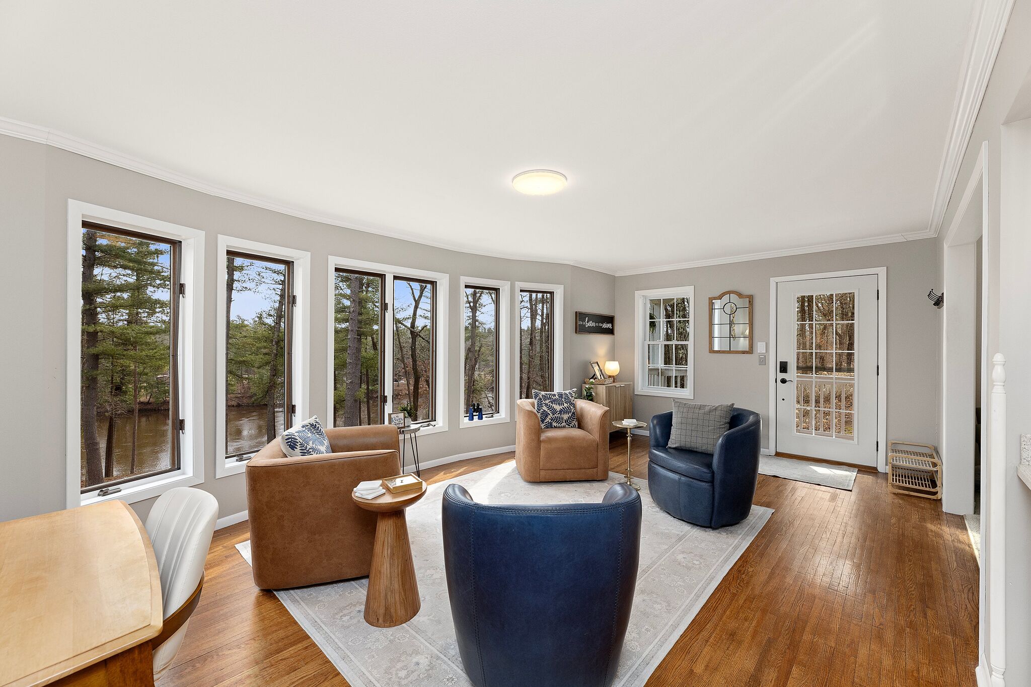 智能電視、壁爐