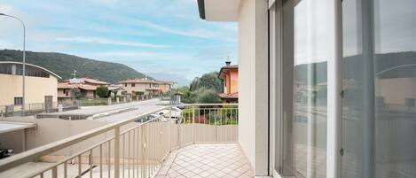 Classic Villa, Balcony | Balcony