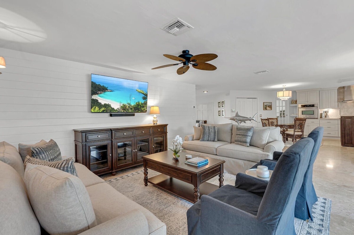 Photo 5 of Naples Coastal Beach Cottage W/ Private Pool - Walk to the Beach & Waterside!
