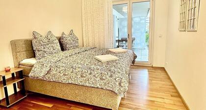 Modern apartment in the center with large terrace