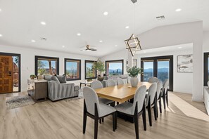 Unclassified image, 4 of 81, button - Foothills Hilltop • Pool • Spa • Gym • 360° Views (Tucson)