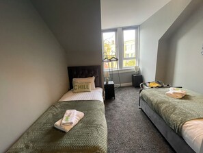 2 Schlafzimmer, Bügeleisen/Bügelbrett, kostenloses WLAN, Bettwäsche