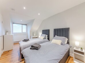 4 dormitorios, wifi gratis, ropa de cama