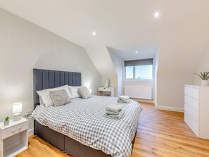 4 habitaciones, wifi gratis y ropa de cama