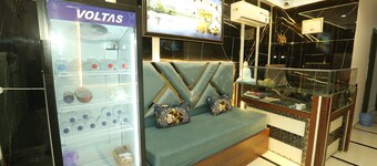 Aditya Home Stay