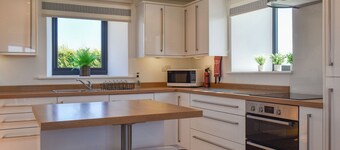 The Granary - UK48270