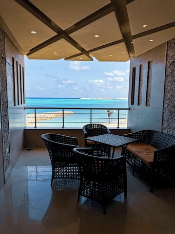 Luxury Apartment, 2 Bedrooms, Sea View | Balcony view