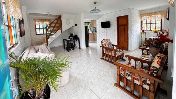 Basic Cabin, Courtyard View | Ruang tamu