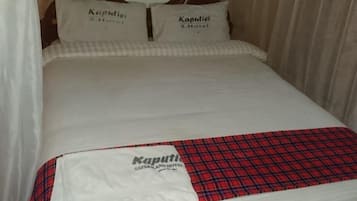 Kahden hengen comfort-huone, parveke, näköala pihalle | Ilmainen Wi-Fi