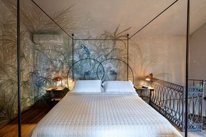 1 bedroom, iron/ironing board, free WiFi