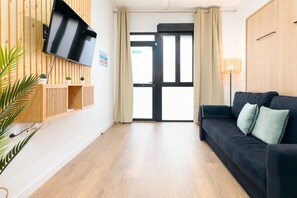 Fernseher