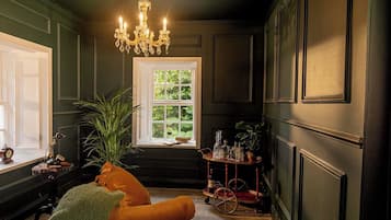 Grand-Ferienhaus, 1 Doppelbett, Gartenblick | Wohnbereich