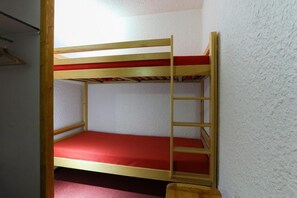 Room - 20m from resort center, 2nd floor, balcony, tv, ski locker, 31m², Les 2 Alpes (Les Deux Alpes)