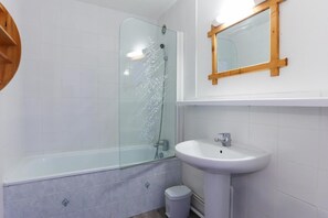 Bathroom - 20m from resort center, 4th floor, balcony, tv, ski locker, 33m², Les 2 Alpes (Les Deux Alpes)