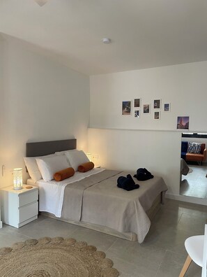 1 soverom, strykejern/-brett, wi-fi (inkludert) og sengetøy