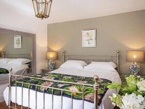 2 chambres, accès au Wi-Fi (inclus), literie fournie