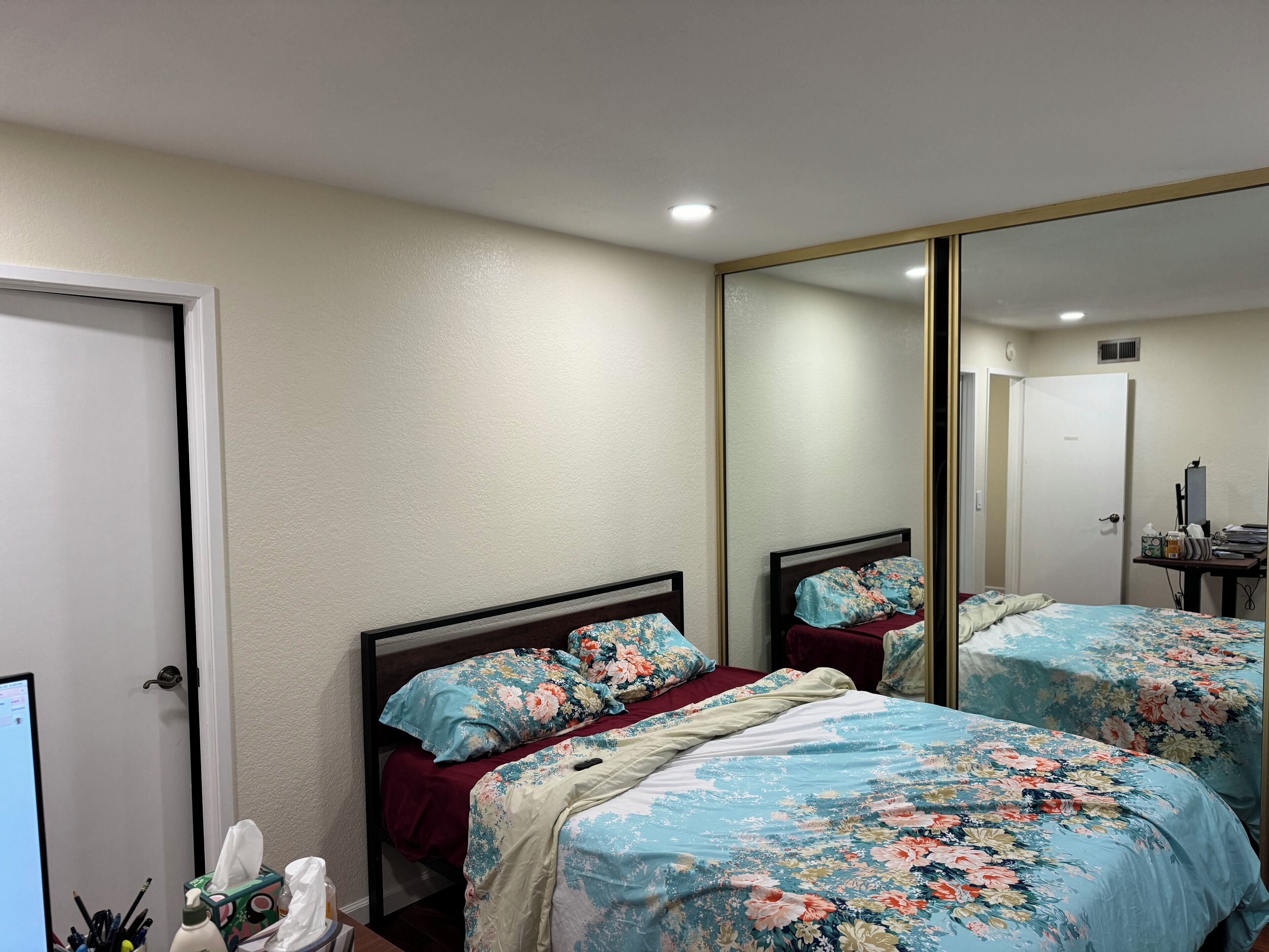 3 bedrooms, desk, iron/ironing board, WiFi